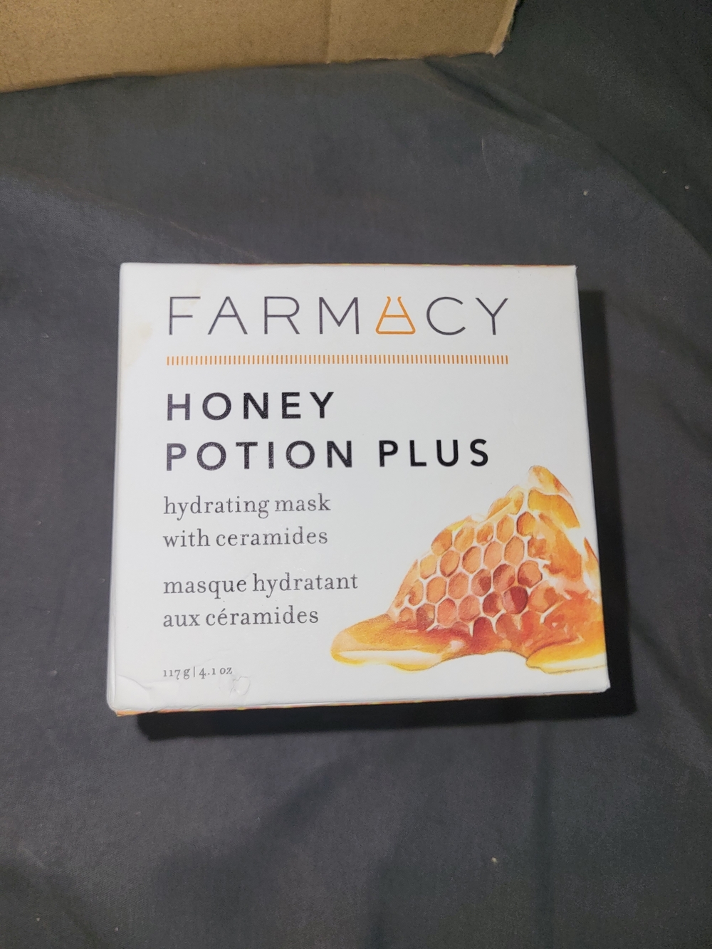 Farmacy Honey Potion Plus Hydrating Mask - White & Honey Yellow Packaging